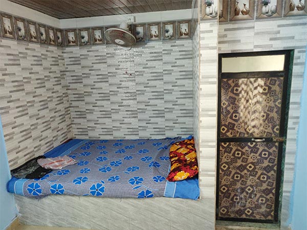 Rajubai Lodging & Boarding Guest House